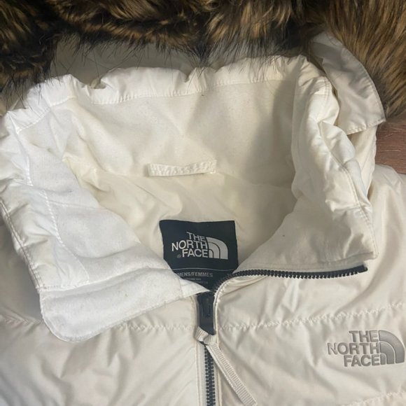 The North Face White Vest! - Picture 2 of 3